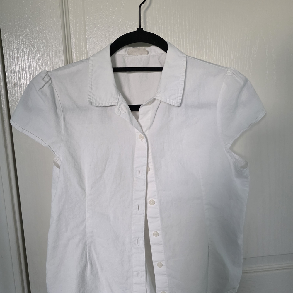 Brandy Melville White Button-Up Shirt
